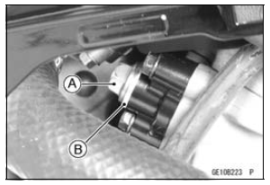 Camshaft Chain Tensioner Removal