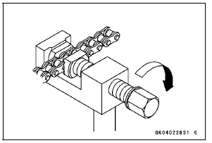 Drive Chain Removal/Installation