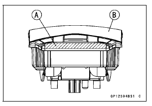 Tail/Brake Light (LED) Removal/Installation